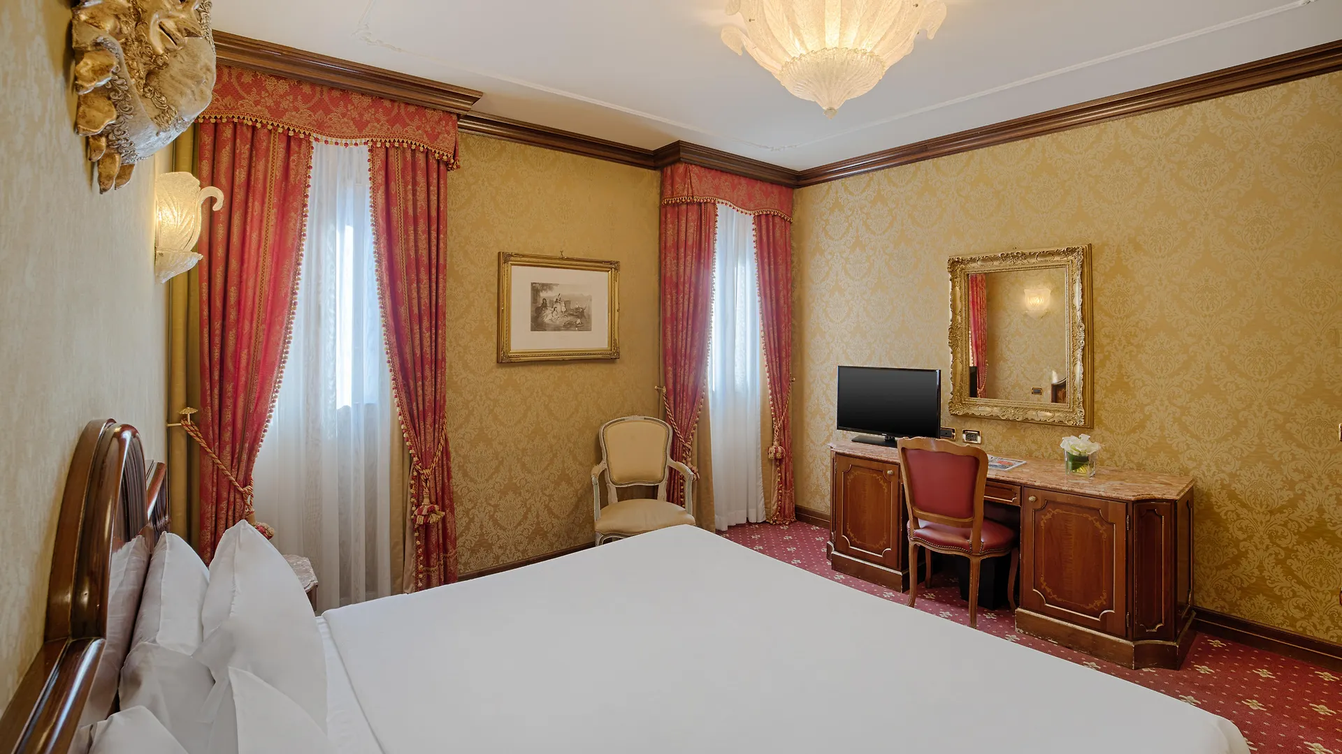 Hotel Nh Venezia Santa Lucia Benátky