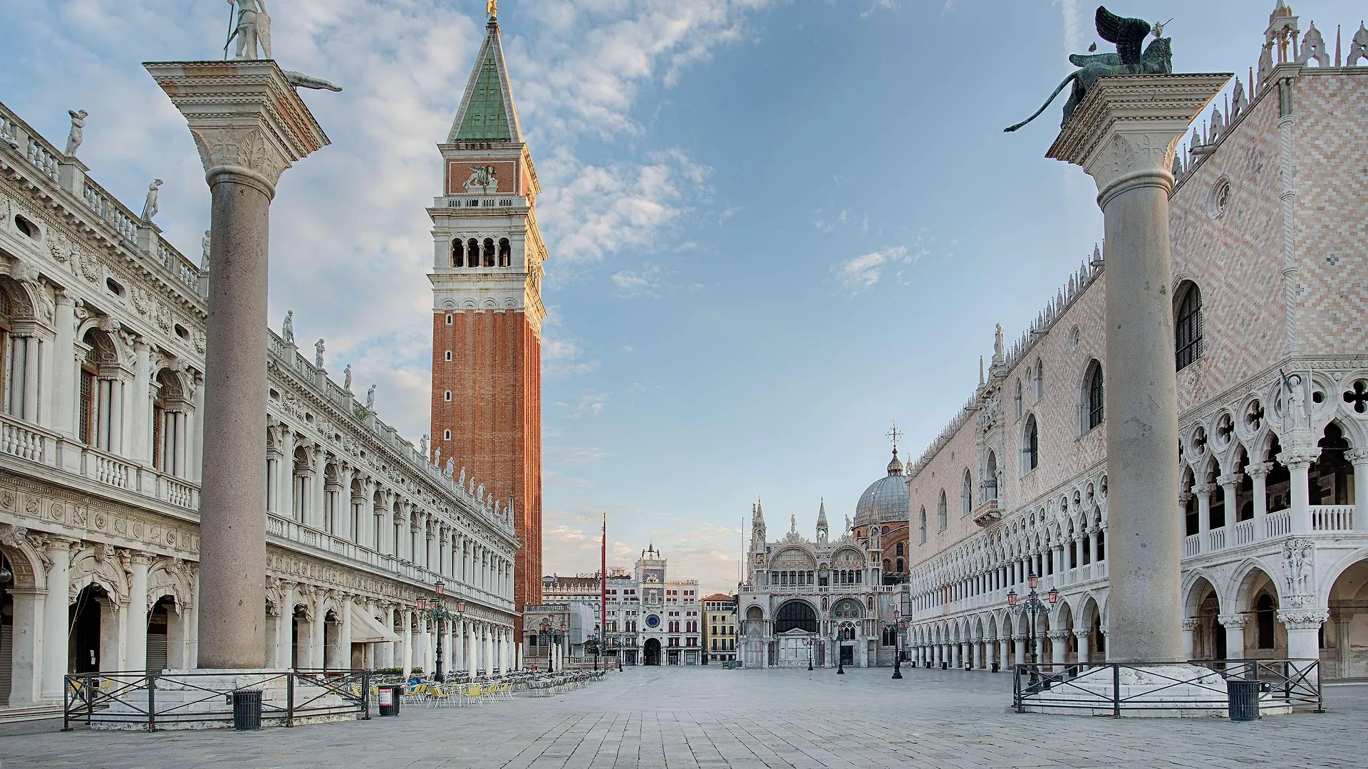 فندق Nh Venezia Santa Lucia 4*, البندقية