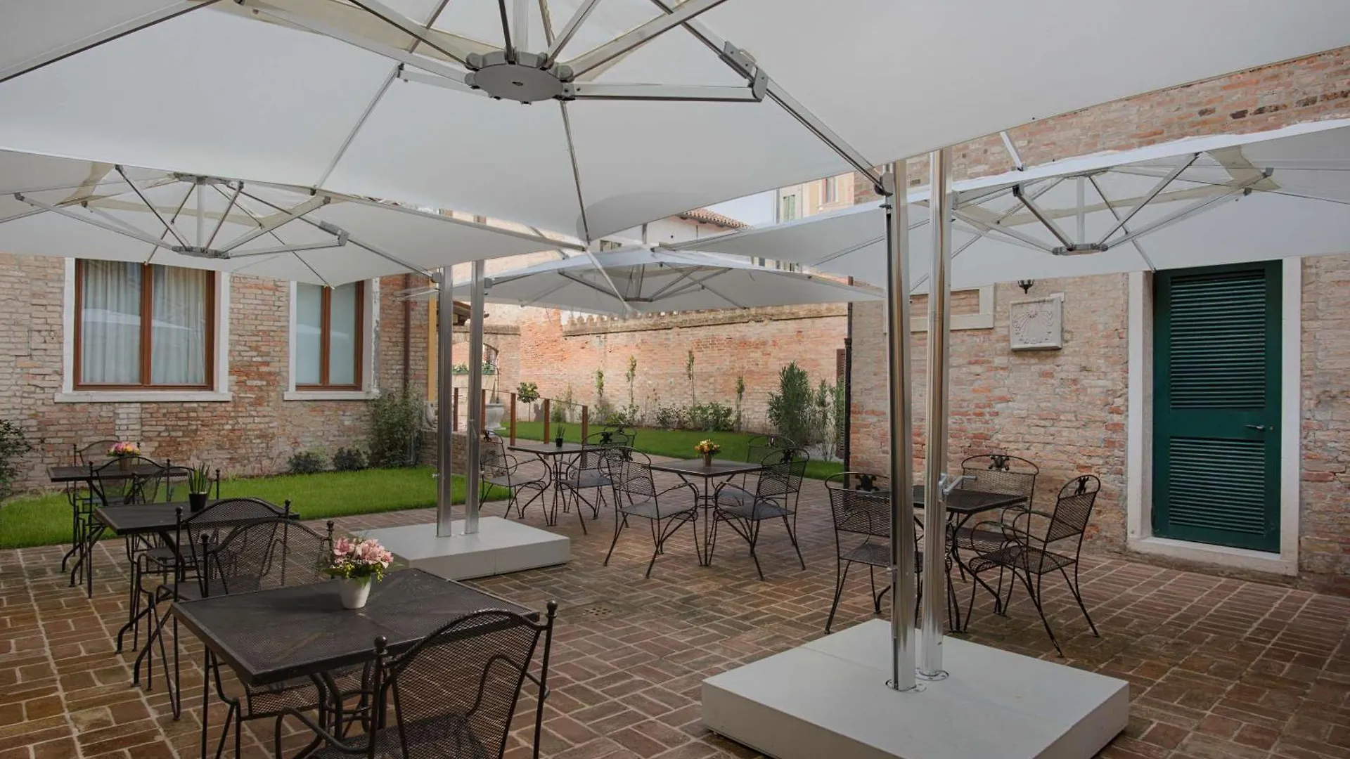 فندق Nh Venezia Santa Lucia  البندقية