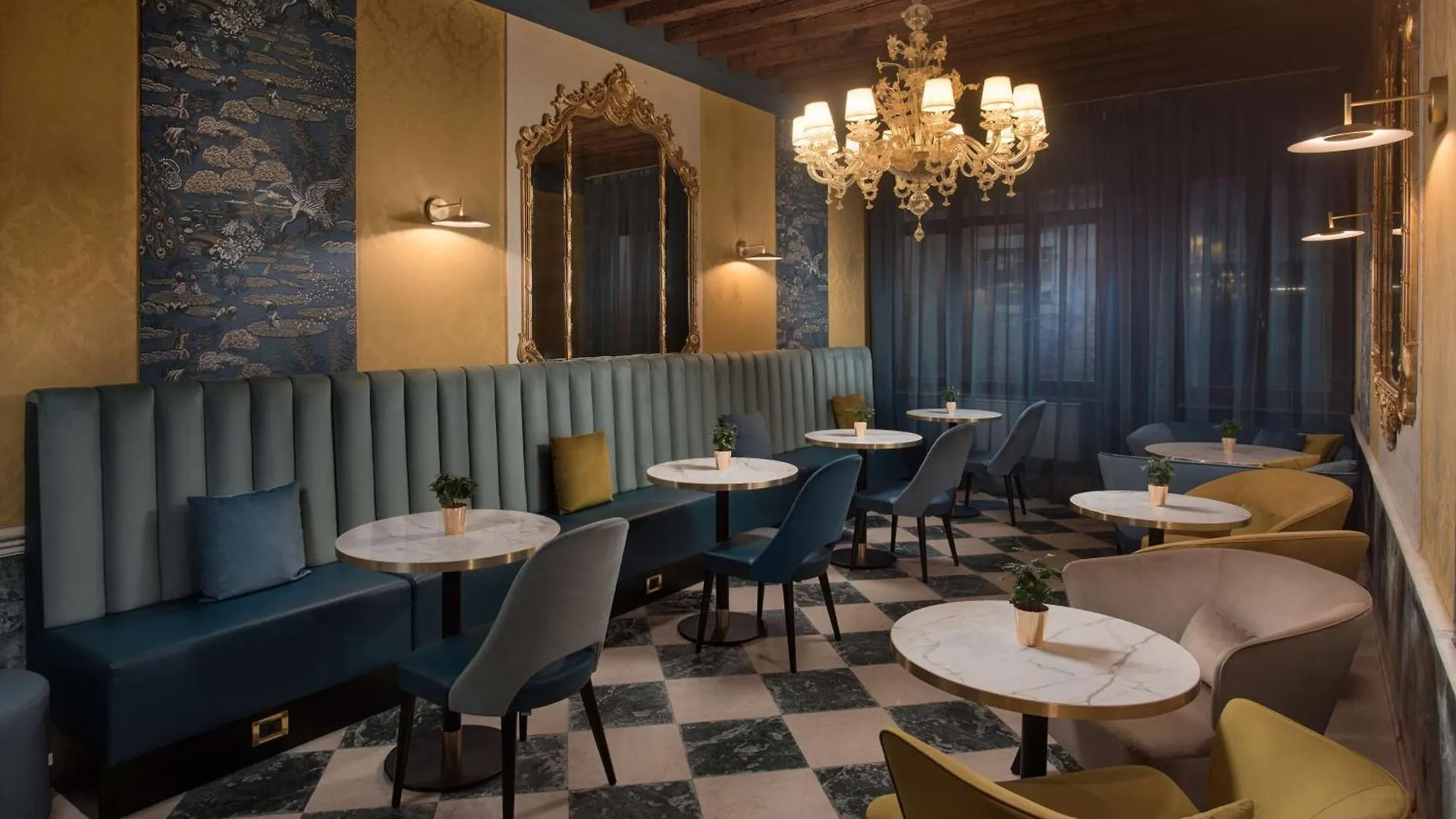 Nh Venezia Santa Lucia Hotel Venedig
