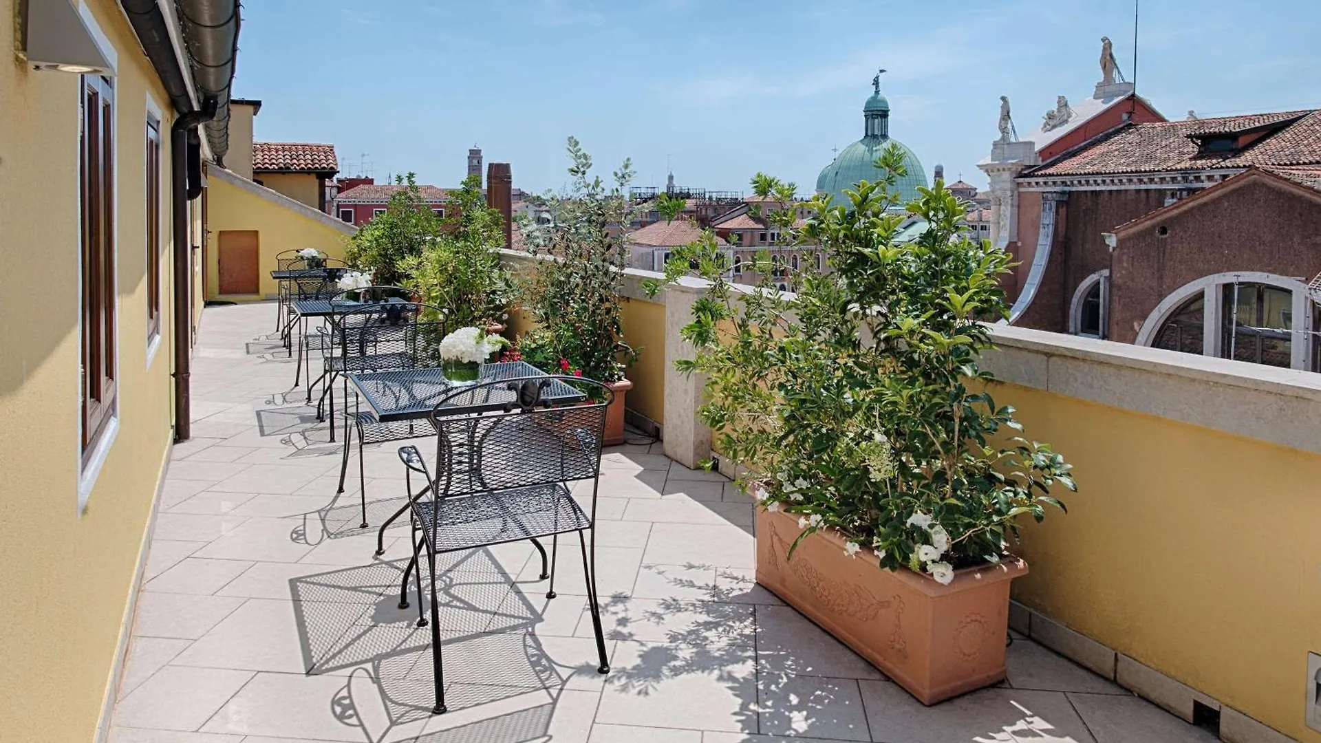 Nh Venezia Santa Lucia Hotel Venedig