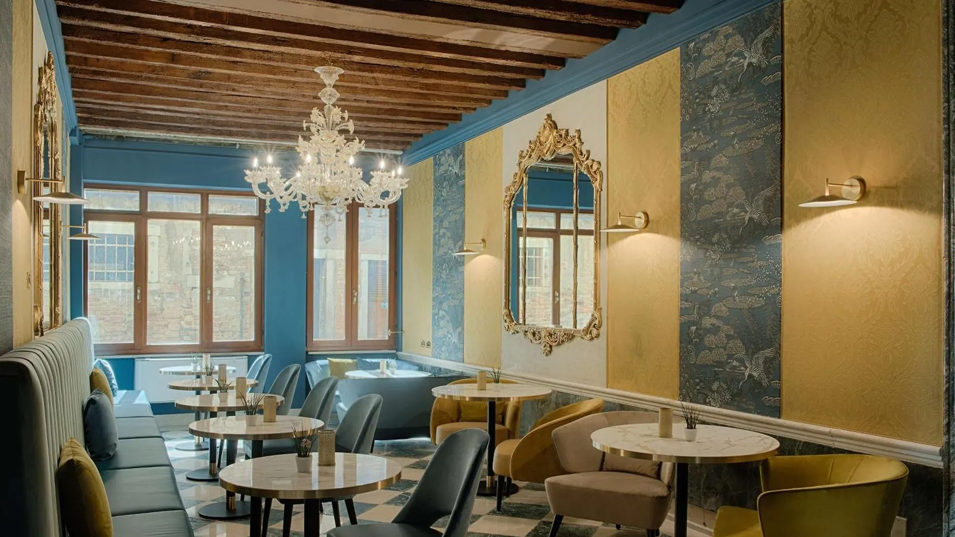 Nh Venezia Santa Lucia Hotel  Venetië