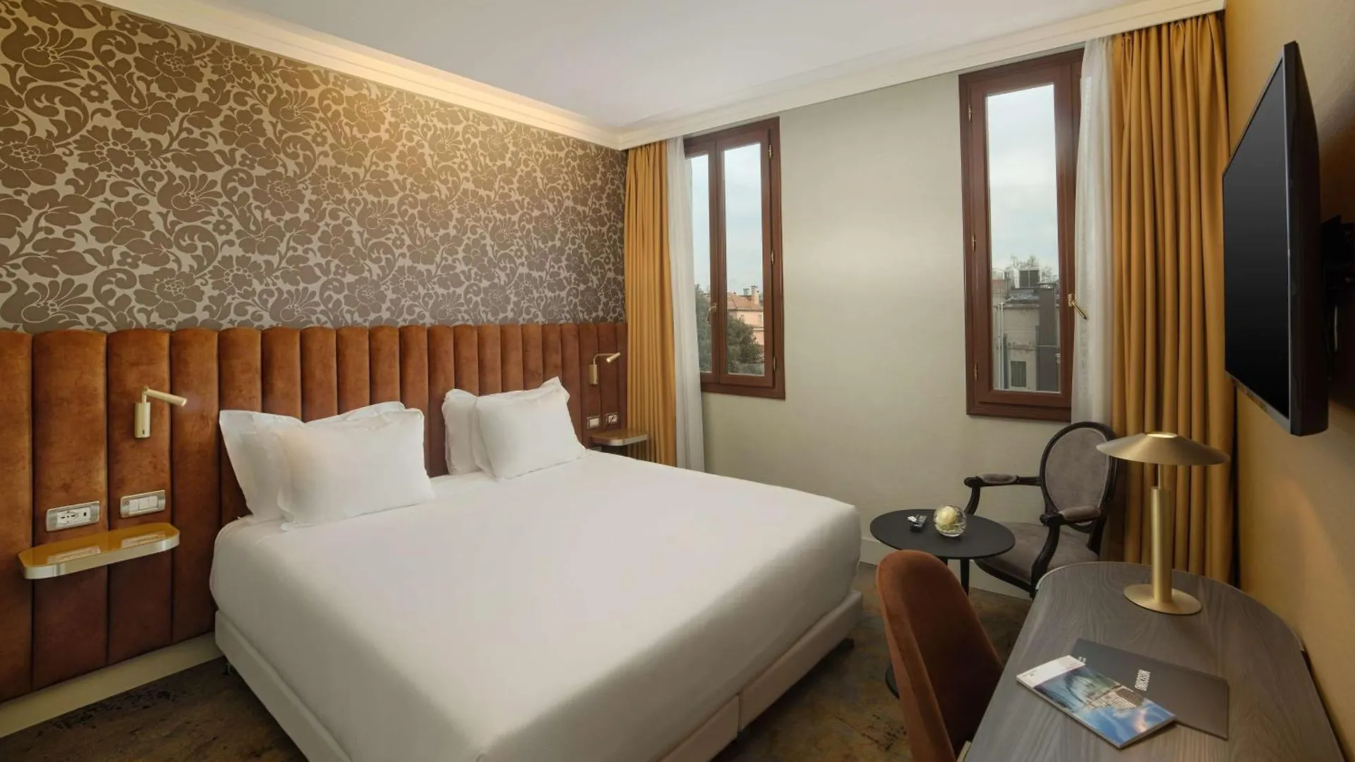 فندق Nh Venezia Santa Lucia 4*, البندقية إيطاليا