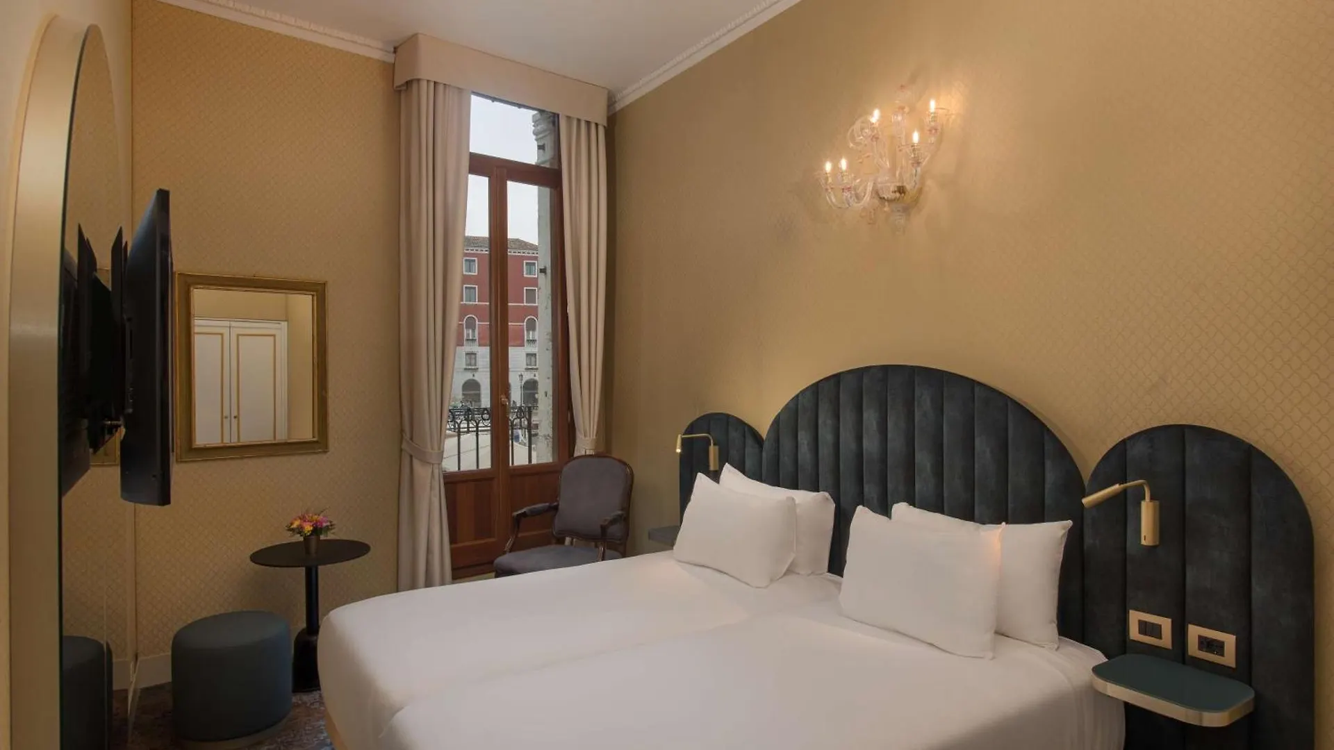 Nh Venezia Santa Lucia Hotel Italië