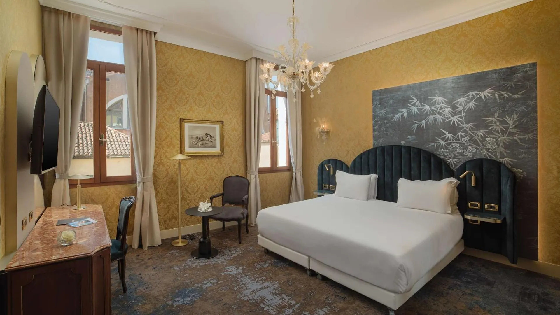 Nh Venezia Santa Lucia Hotel 4*, Venetië