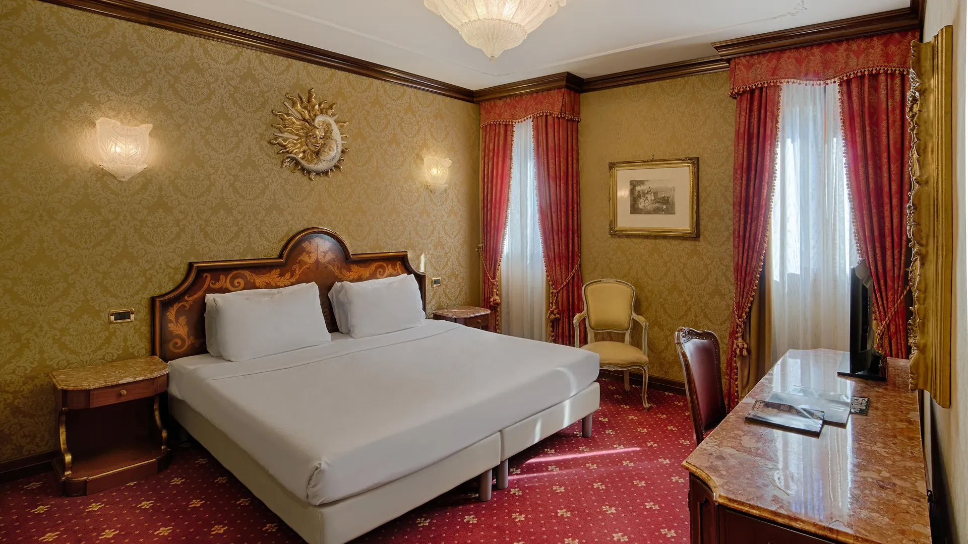 Nh Venezia Santa Lucia Otel 4*, Venedik