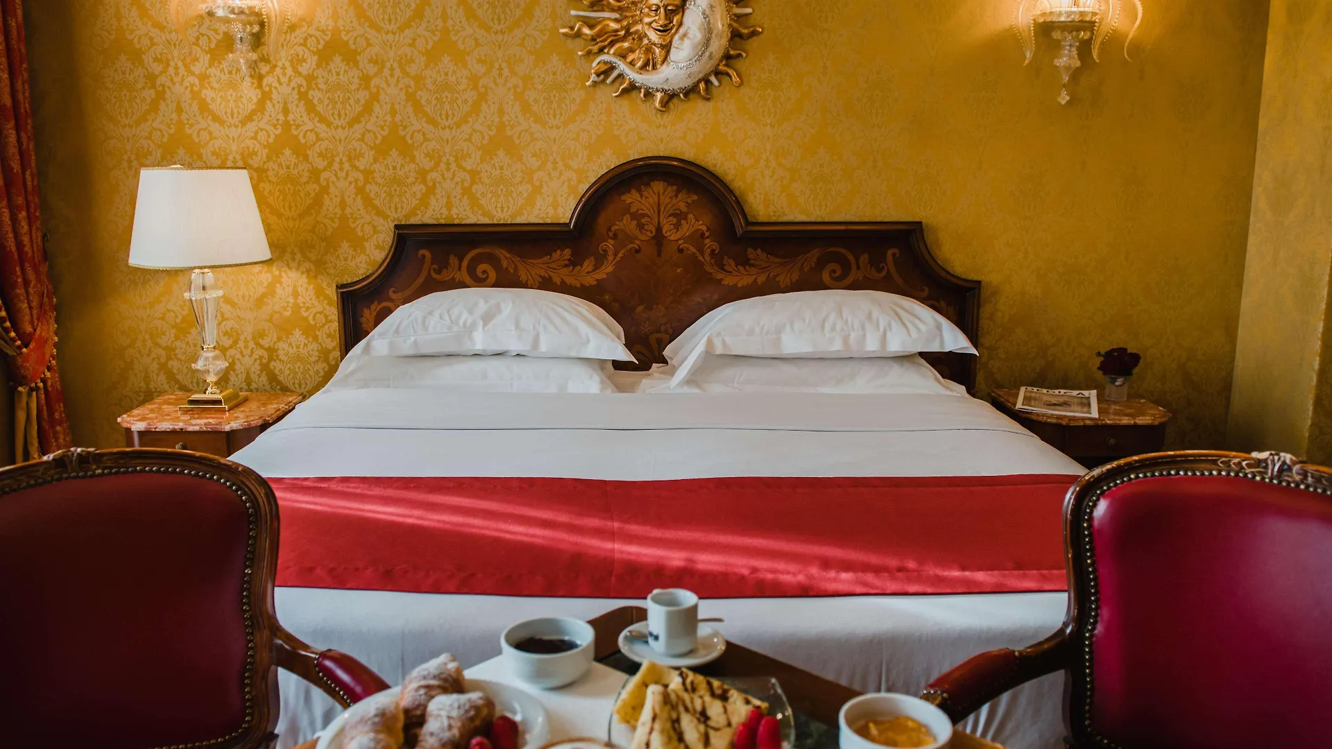 Nh Venezia Santa Lucia Otel