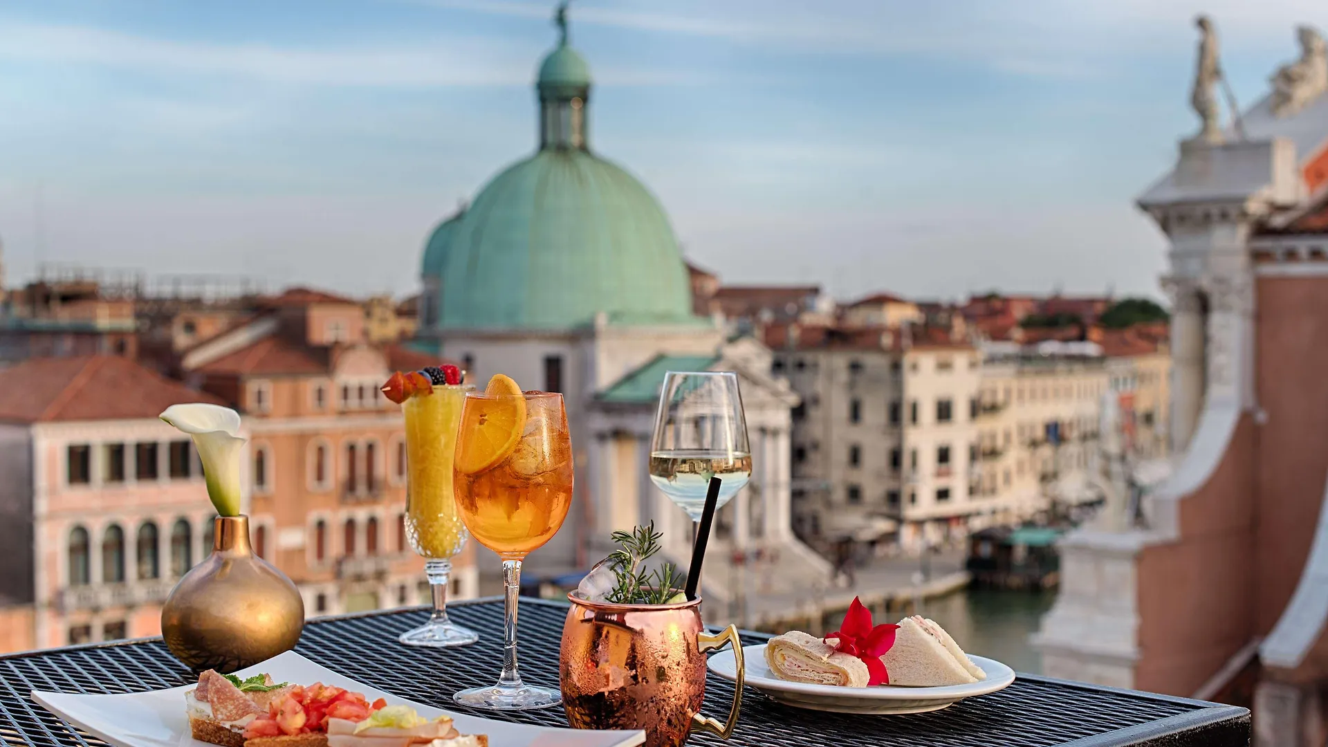 Nh Venezia Santa Lucia Otel 4*, Venedik İtalya