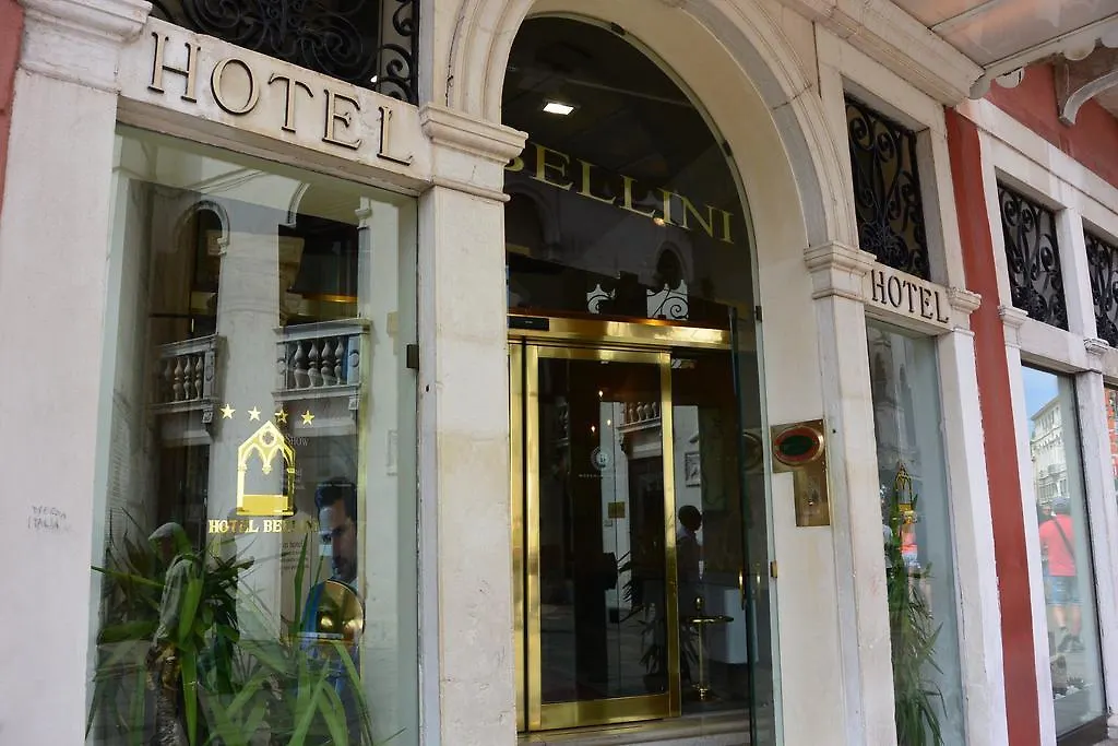 Nh Venezia Santa Lucia Otel 4*, Venedik